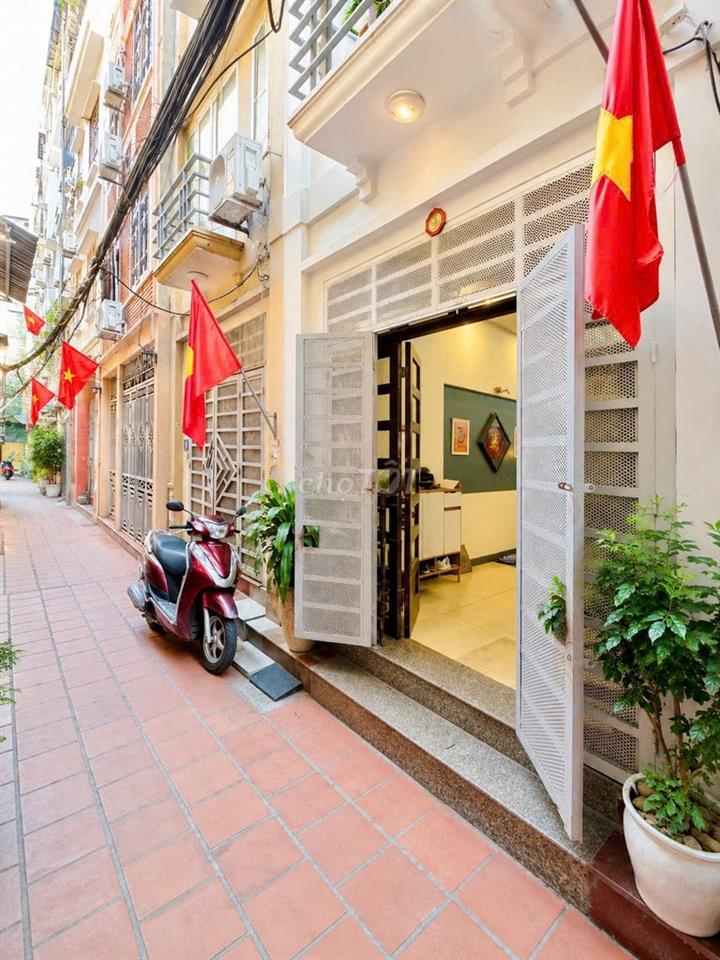  GIA ĐÌNH CẦN BÁN NHÀ 5 TẦNG  – CẦU GIẤY | 9,6 TỶ (như hình)