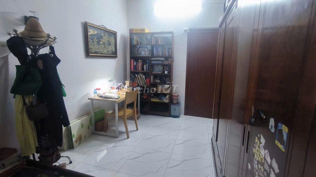 bán nhà 116m mt 10.7m ngõ 89 Lạc Long Quân, Tây Hồ, Hà Nội