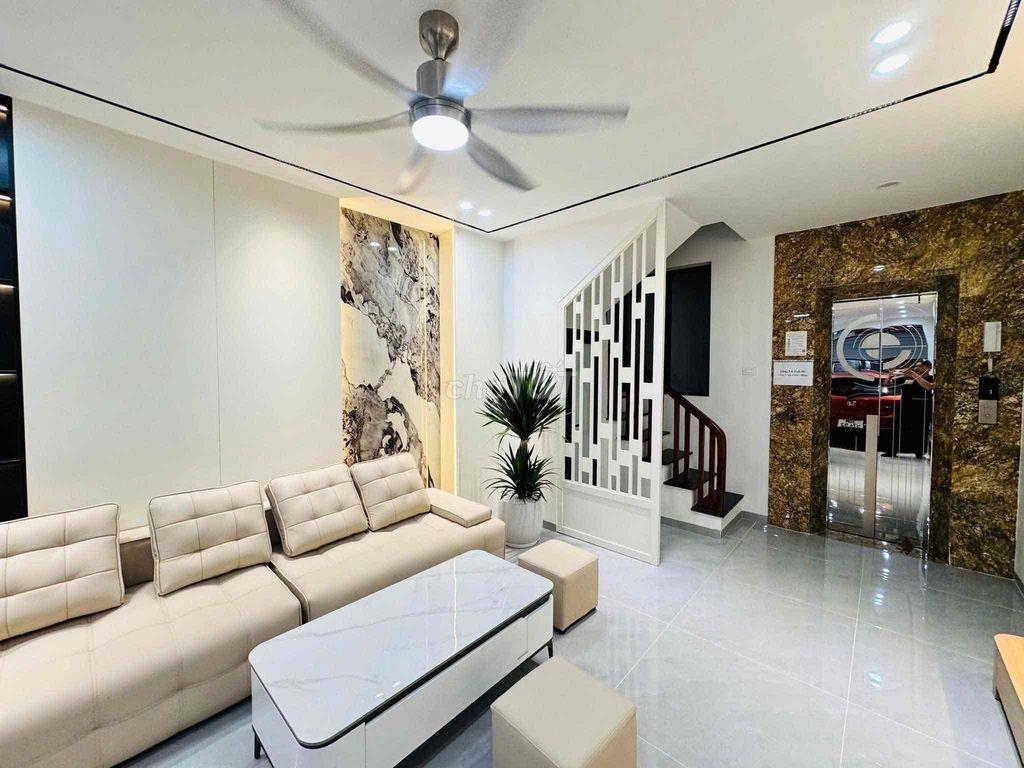 NHÀ MỚI -7 TẦNG- THANG MÁY - RA PHỐ CHỈ VÀI BƯỚC CHÂN - GIÁ 17,8 ty