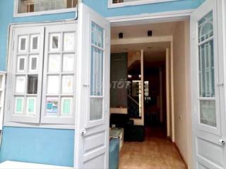 Cho thuê nhà ngõ 17 Phùng Chí Kiên, 50m2 x 3 tầng, 3 ngủ, 1 khách, bếp