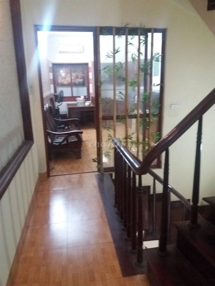 Nhà mặt phố Hoàng Sâm - Dt 55M x 4 Tầng đủ nội thất- Làm Vp, nhà ở, Kd