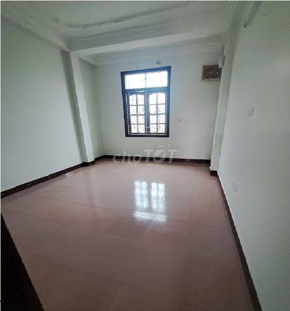 Nhà mặt ngõ 2 Hoàng Sâm - 50M x 5 Tầng có điều hòa, bếp,  cửa để ôtô