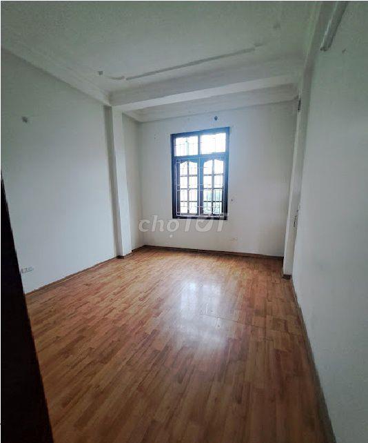 Nhà mặt ngõ 2 Hoàng Sâm - 50M x 5 Tầng có điều hòa, bếp,  cửa để ôtô