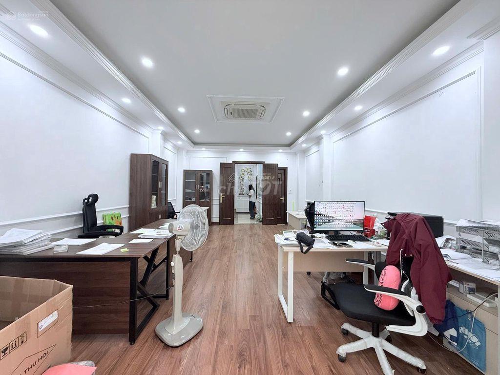 Nhà ngõ 1 Phạm Tuấn Tài - DT 60m x 6 Tầng có Thang Máy - ĐH - Mới đẹp