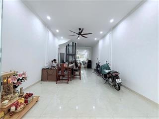 Nhà ngõ 1 Phạm Tuấn Tài - DT 60m x 6 Tầng có Thang Máy - ĐH - Mới đẹp