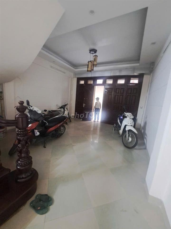 Nhà ngõ 24 phố Phan Văn Trường - Dt 50m2 x 5 tầng, mặt tiền 5m, ngõ 6m