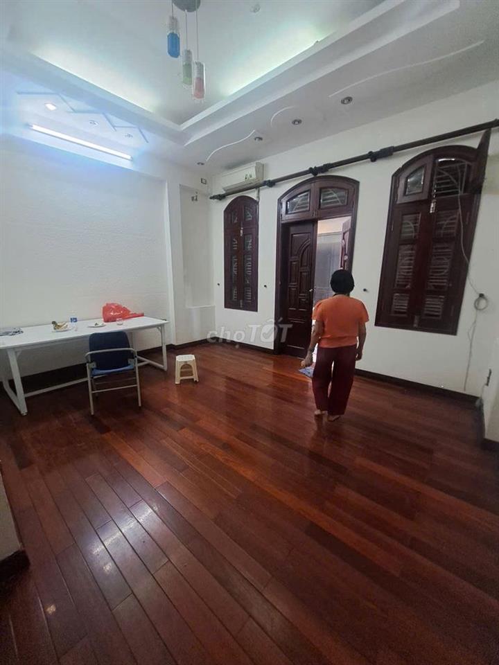 Nhà ngõ 24 phố Phan Văn Trường - Dt 50m2 x 5 tầng, mặt tiền 5m, ngõ 6m