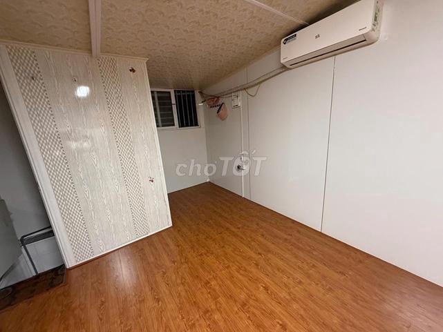 Cho thuê nhà riêng ngõ 5 Nguyễn Khánh Toàn, 60m2 x 1,5 tầng, 9 triệu