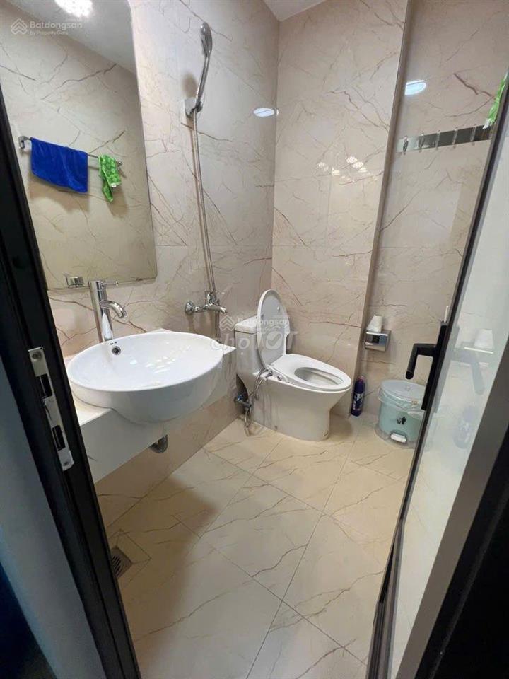 Nhà Mp Nguyễn Xuân Nham - Nguyễn Chánh, 90Mx 4 Tầng -  Giá 50 triệu/th