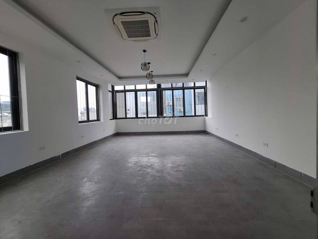 Nhà mặt phố Trần Quốc Vượng, Dt 60m2 x 7 tầng thông sàn, mặt tiền 5,5m