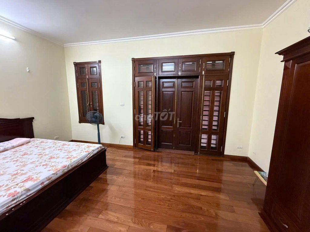 Nhà liền kề ngõ 37 phố Trần Kim Xuyến, 75M x 5 tầng nhà đẹp, đủ đồ Nt