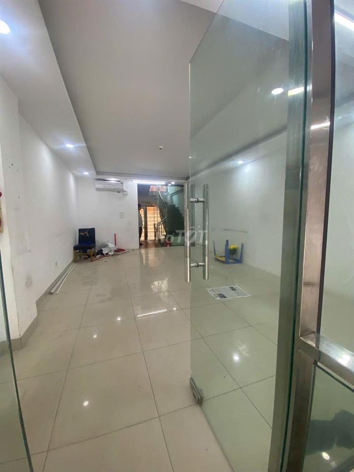 Nhà mặt phố Trần Đăng Ninh- Dt 70M x 7 Tầng 1 hầm xây thông, Thang máy