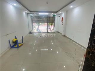 Nhà mặt phố Trần Đăng Ninh- Dt 70M x 7 Tầng 1 hầm xây thông, Thang máy
