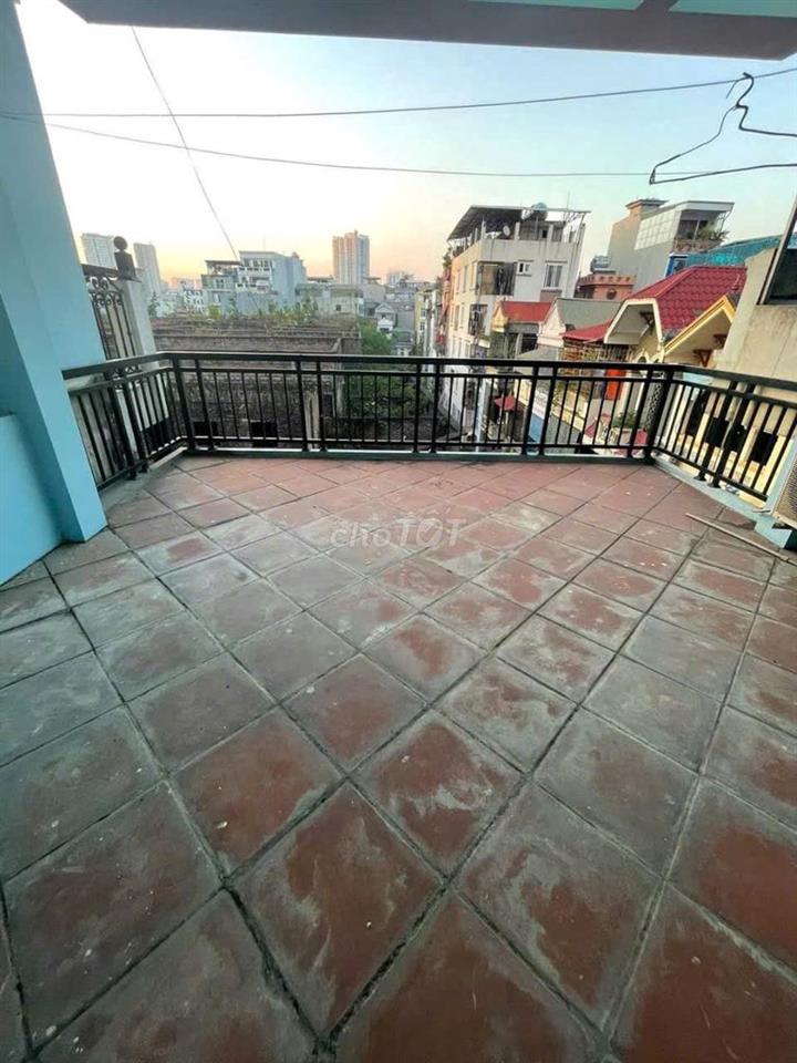 Nhà ngõ 98 phố Hạ Yên - Diện tích 60m2 x 5 tầng làm Vp, Lớp học, Kd on