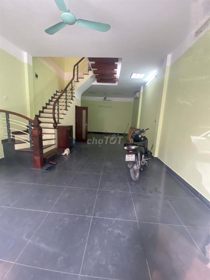 Nhà ngõ 98 phố Hạ Yên - Diện tích 60m2 x 5 tầng làm Vp, Lớp học, Kd on