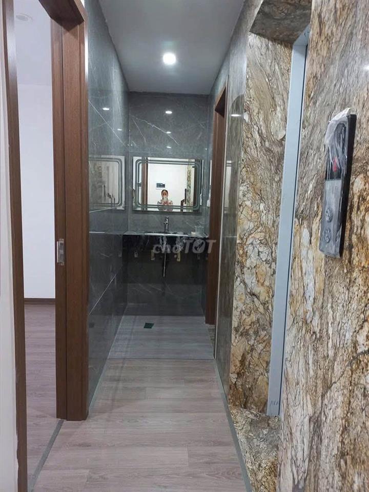 NHÀ PHỐ MẠC THÁI TỔ – MỚI XÂY, CÓ THANG MÁY, THÔNG SÀN GIÁ CỰC TỐT