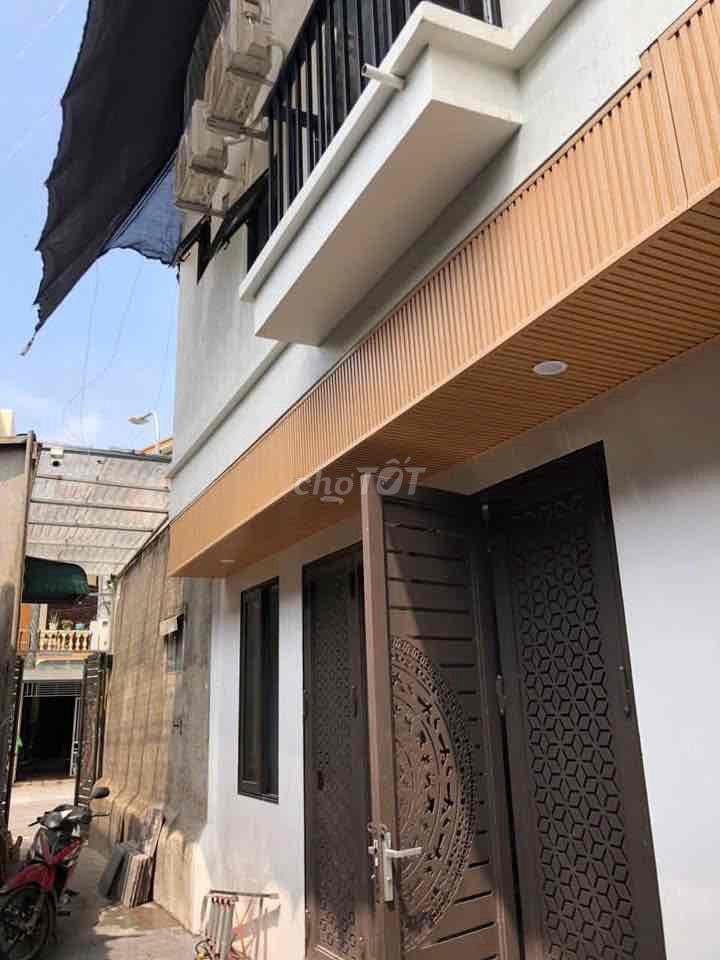 Cho thuê nhà 3 tầng mới tinh full đồ ngõ 343 An Dương Vương