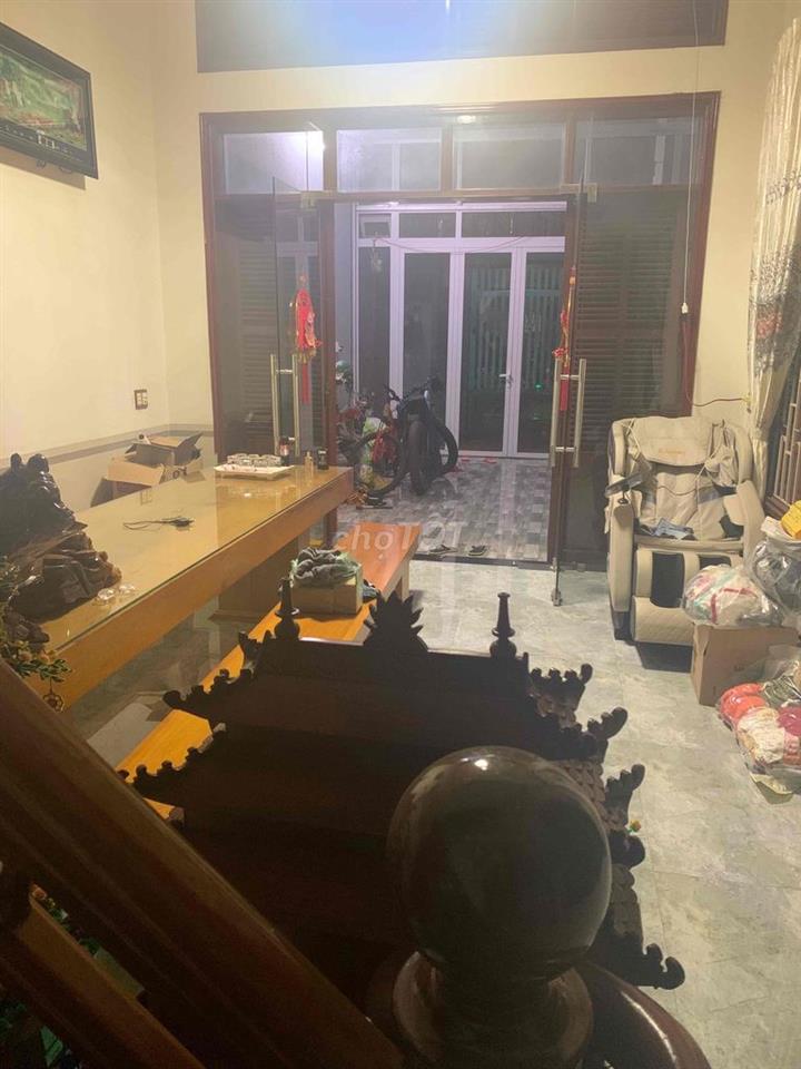 cho thuê mặt tiền quang trung