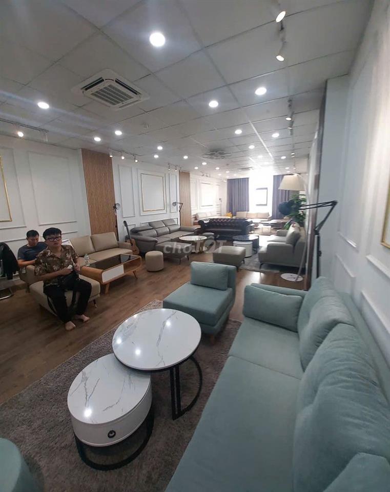 Mặt bằng thông sàn làm văn phòng hoặc Showroom mặt phố Phạm văn Đồng