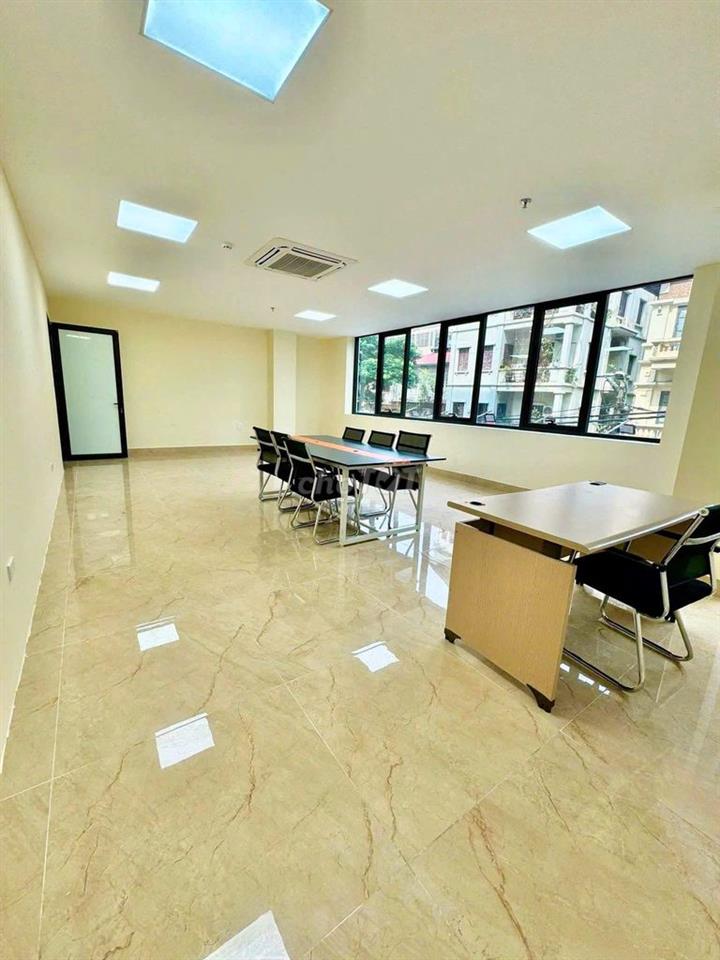 Văn phòng trung tâm Cầu Giấy: Diện tích 70m2 - 110m2 - 150m2...