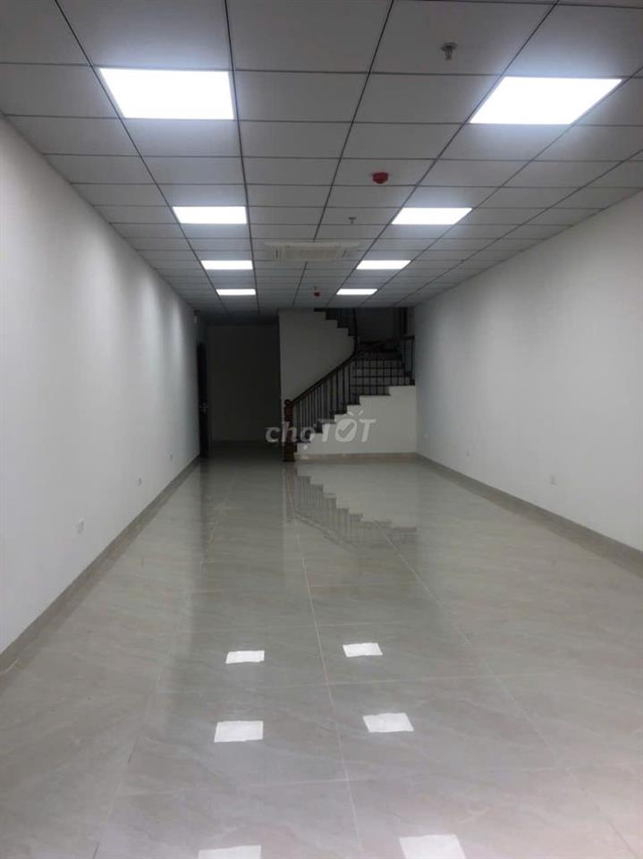 Cho thuê mặt bằng kinh doanh phố Nguyễn Khang