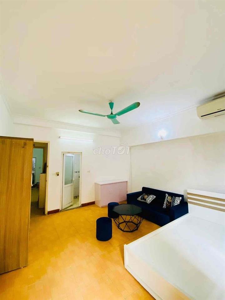 Nguyễn Khánh Toàn, Cầu Giấy