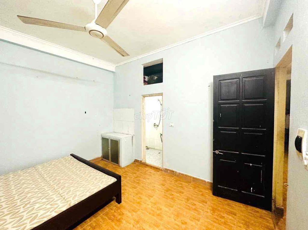 ngõ 176 Văn Hội ( gần ĐH mỏ, học viện Tài Chính,..)
