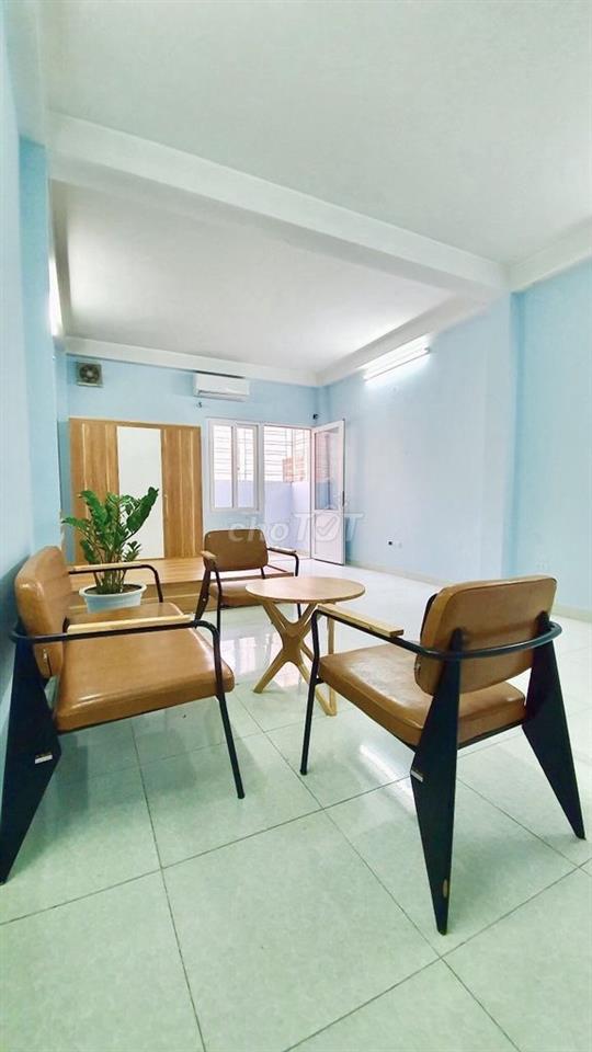 Cho thuê Căn Dương Quảng Hàm - ô tô đỗ cửa
