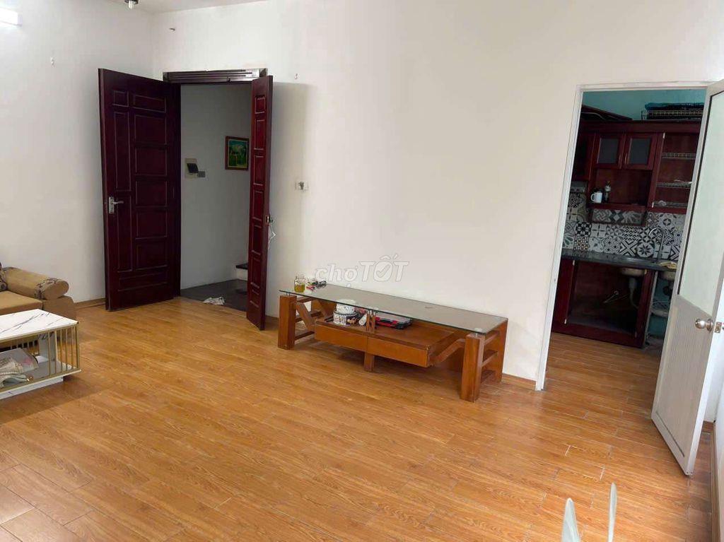CHO THUÊ CĂN HỘ 80m²,TẦNG 3, 2 PHÒNG NGỦ, GẦN TRƯỜNG HỌC, BẾN XE BUÝT