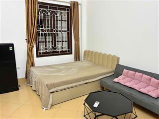 Cho thuê phòng đẹp mặt phố Trung Yên