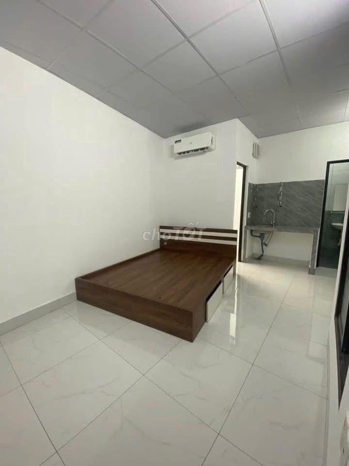Ngõ 228 Nguyễn Trãi và 211 Khương trung