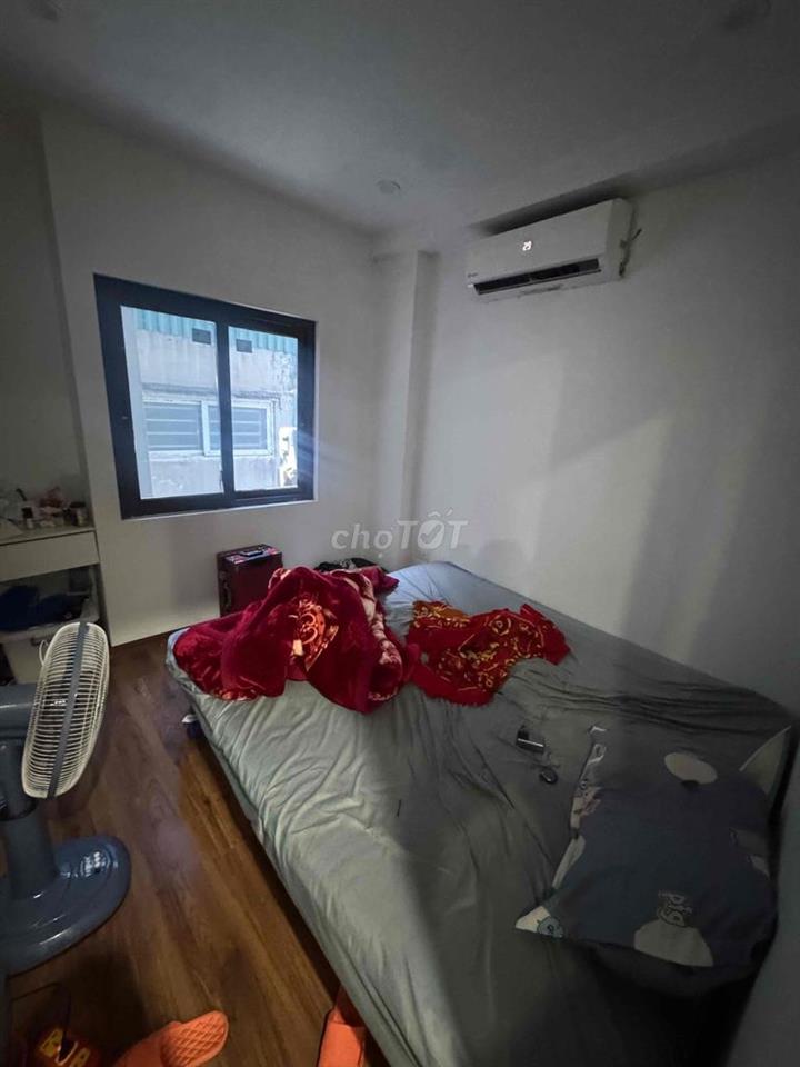 CCMN sạch đẹp trung tâm Yên Hoà 2 phòng ngủ