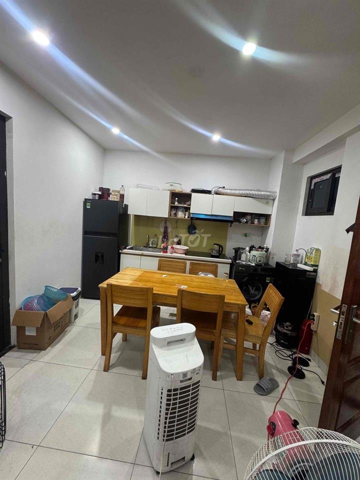 CCMN sạch đẹp trung tâm Yên Hoà 2 phòng ngủ