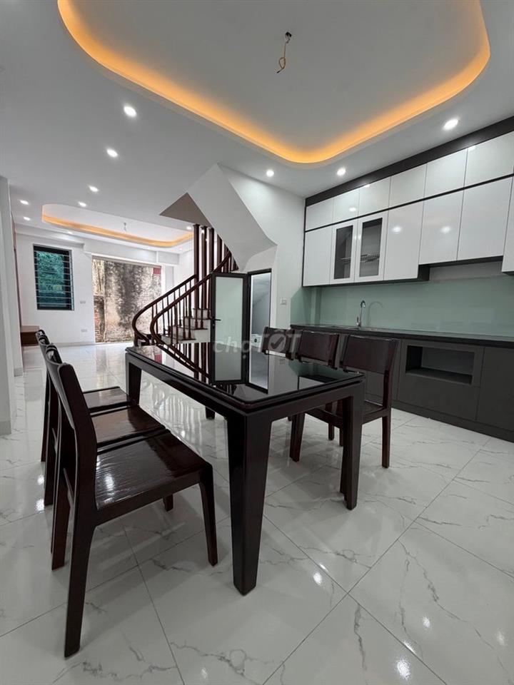 Nhà nét Tân lập chỉ hơn 4 Tỷ 40m2, ngõ thông ô tô, 2 thoáng