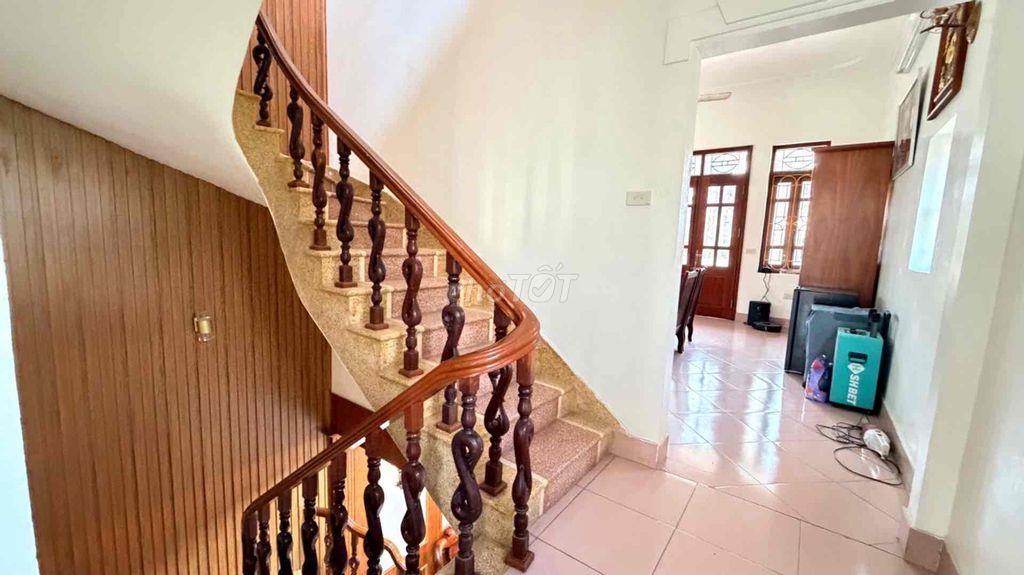🔥Chính Chủ Cần BÁN GẤP - NHÀ 3 TẦNG ĐÔNG ANH - Ô TÔ VÀO NHÀ 📍 Vị trí: