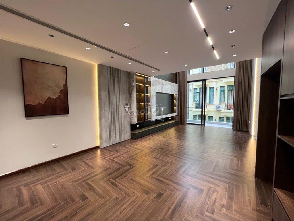 Siêu phẩm mặt phố Ngọc Lâm Long Biên Hà Nội