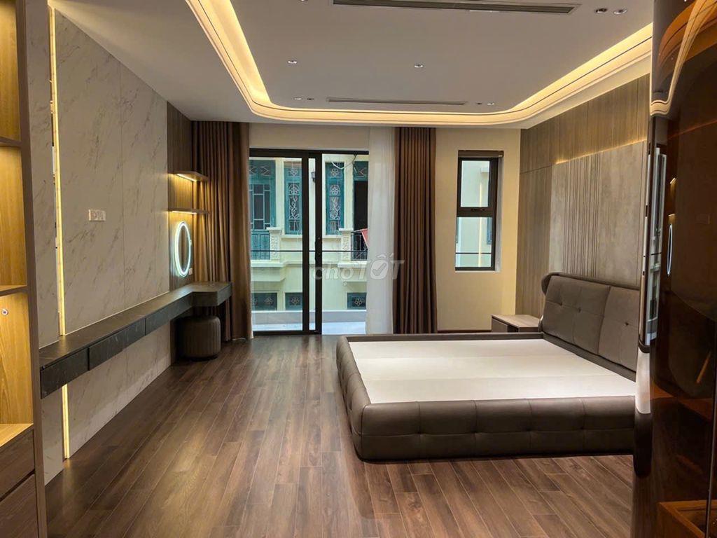 Siêu phẩm mặt phố Ngọc Lâm Long Biên Hà Nội