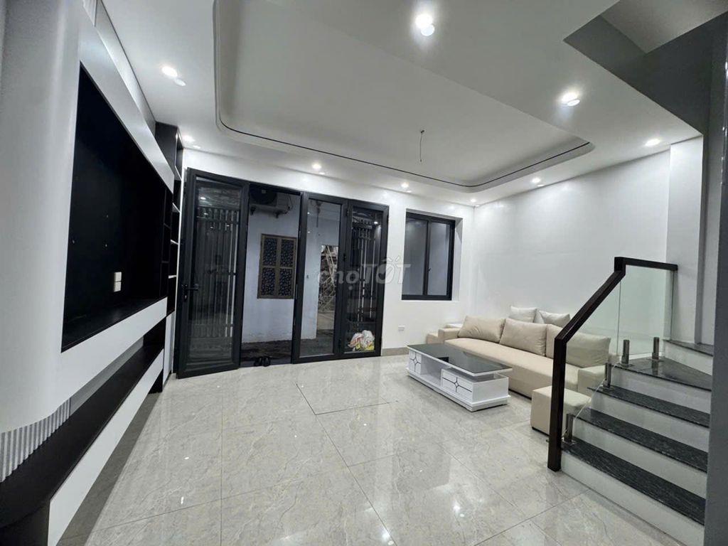 Bán gấp nhà mới tinh Gia Quất Long Biên Hà Nội