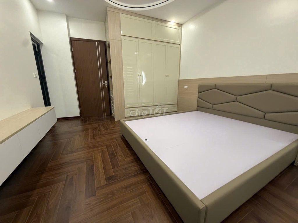 Siêu VIP ngay khu tổ hợp Chung cư cao cấp Berriver Bồ Đề Hà Nội