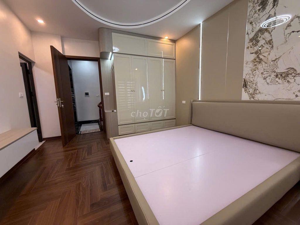 Siêu VIP ngay khu tổ hợp Chung cư cao cấp Berriver Bồ Đề Hà Nội