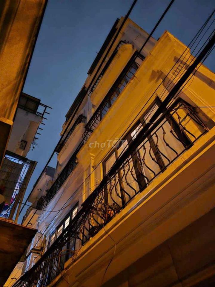 Nhà đẹp Đàm Quang Trung Long Biên Hà Nội