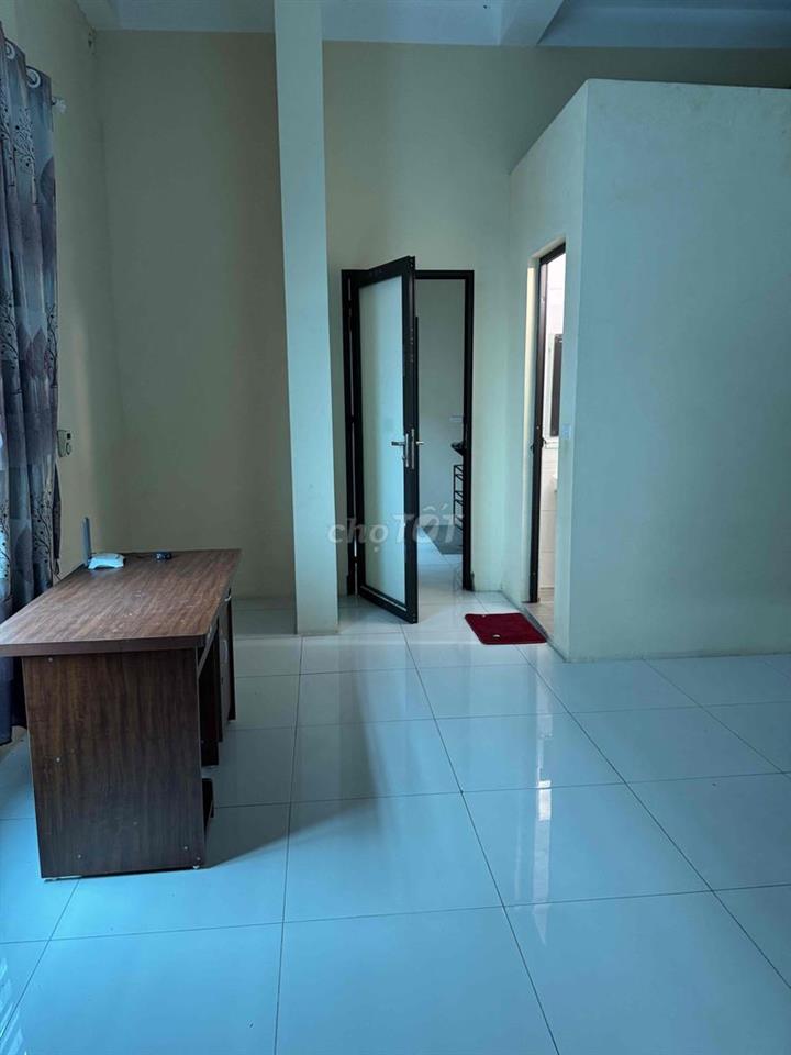 cho thuê phòng nội thất đầy đủ và phòng nội thất cơ bản