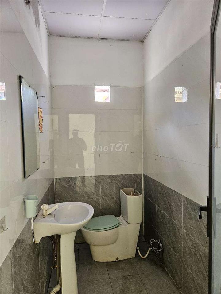 Bán Đất full.thổ cư tặng nhà cấp 4 đường rộng thoáng giá 3.6 tỷ
