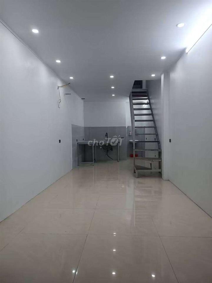 Cho thuê phòng gần cầu Nhật Tân