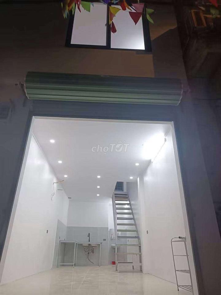Cho thuê phòng gần cầu Nhật Tân