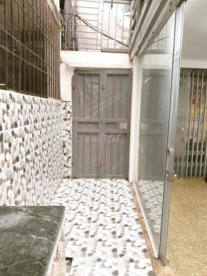 1N1K - Tầng 1 Tập thể B3 Vĩnh Hồ, Đống Đa