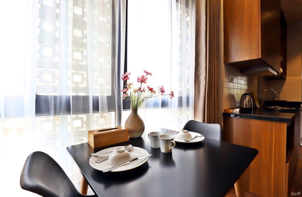 Cho Thuê Căn Hộ Dịch Vụ Cao Cấp 1 Ngủ 1 Khách 70m² Âu Cơ Tây Hồ Hà Nội