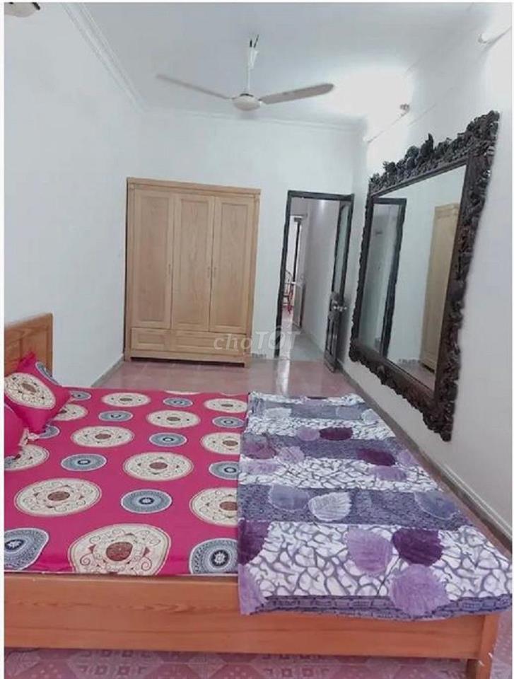 Cho thuê căn hộ 60m2 khép kín riêng biệt 46 Quốc Tử Giám 4triệu/thg HN