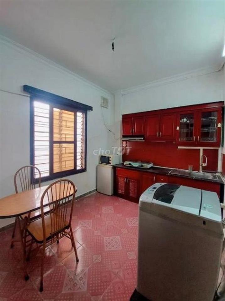 Cho thuê căn hộ 60m2 khép kín riêng biệt 46 Quốc Tử Giám 4triệu/thg HN