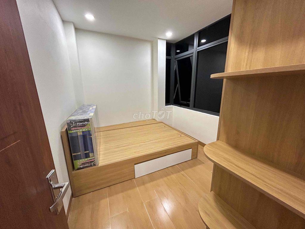 Cho thuê căn hộ 2 ngủ 2 wc 1 bếp, khách